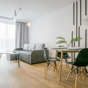https://apartament-perlowa-przystan-kolobrzeg-sienkiewicza.kolobrzeghotels.com